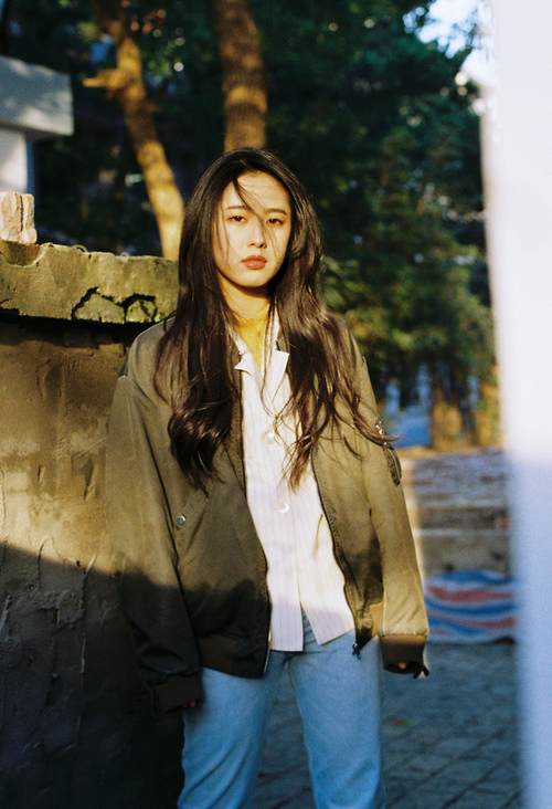 意大利骑手拉里萨·保利斯在2024年巴黎奥运会盛装舞步比赛中获得第七名,展现出色表现。