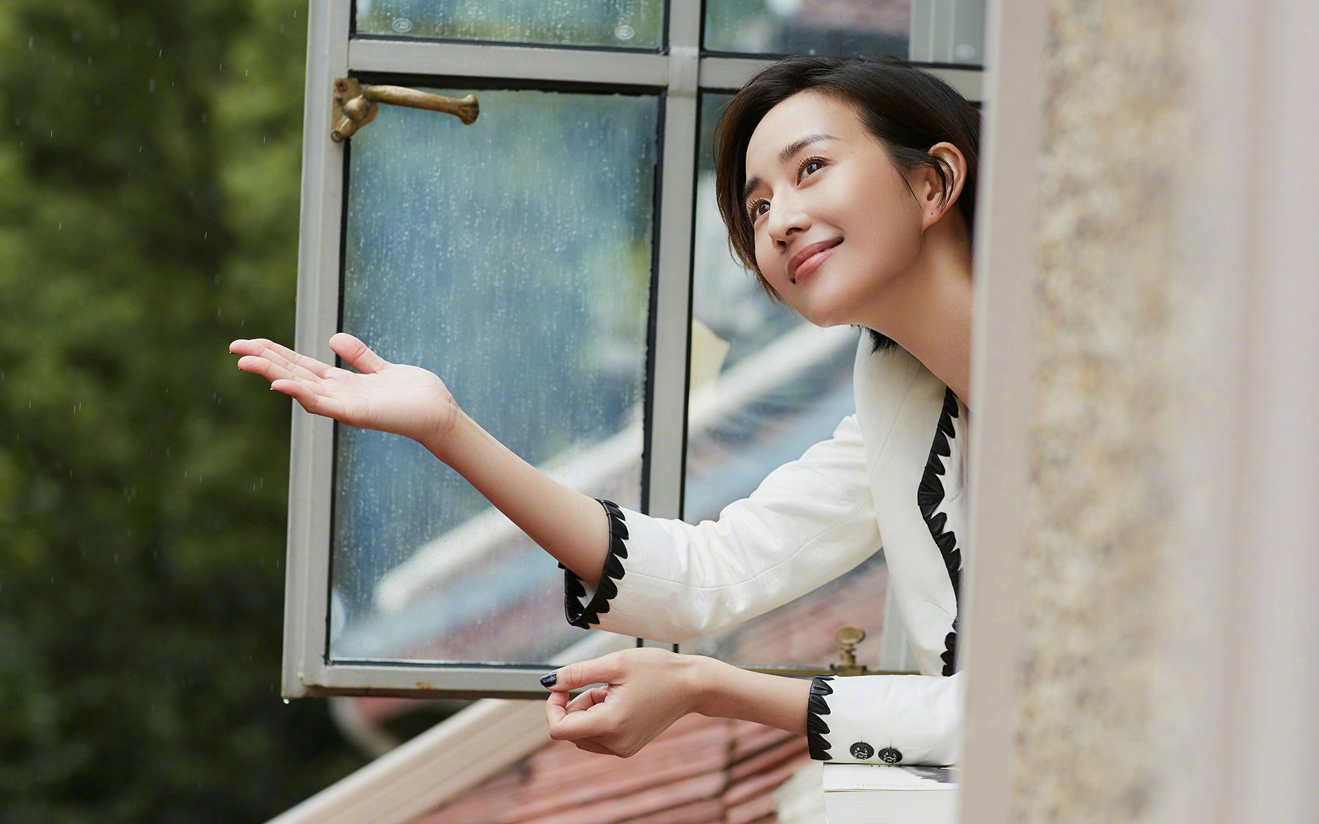 “中国女足喜获国际友谊赛冠军，士气高昂”，2021女国足